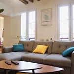Charming Apartment Near Montmartre